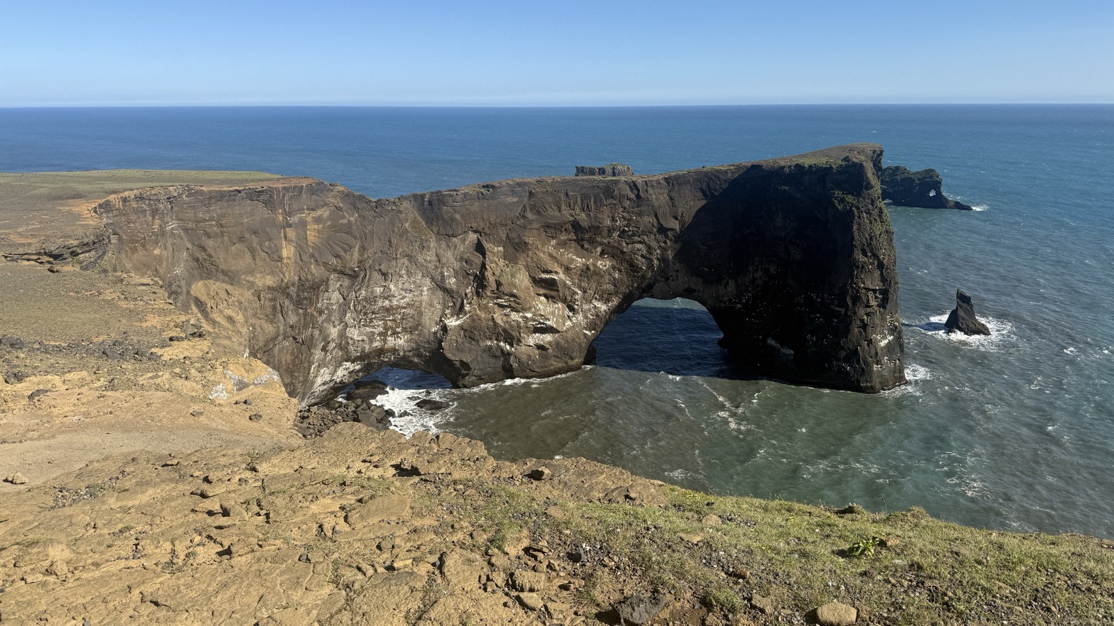 Island, nebo Norsko? Srovnání od průvodce, který jezdí do obou zemí